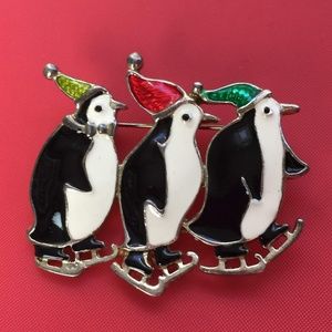 3 Penguins Brooch Silver Tone Metal C Clasp